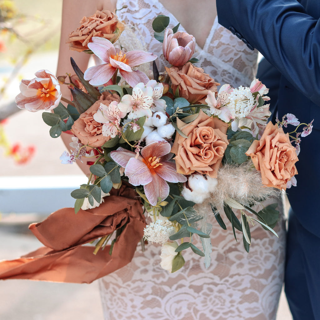 Bridal bouquet (premium) - Kesed creates